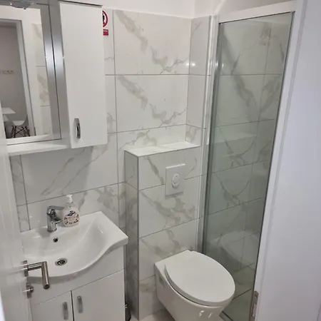 Apartmani Anastasia With Pool, Novalja Exterior photo