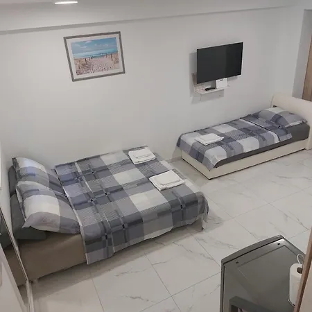 Apartmani Anastasia With Pool, Novalja Exterior photo